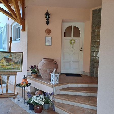 Csopak Mariann Apartman Экстерьер фото